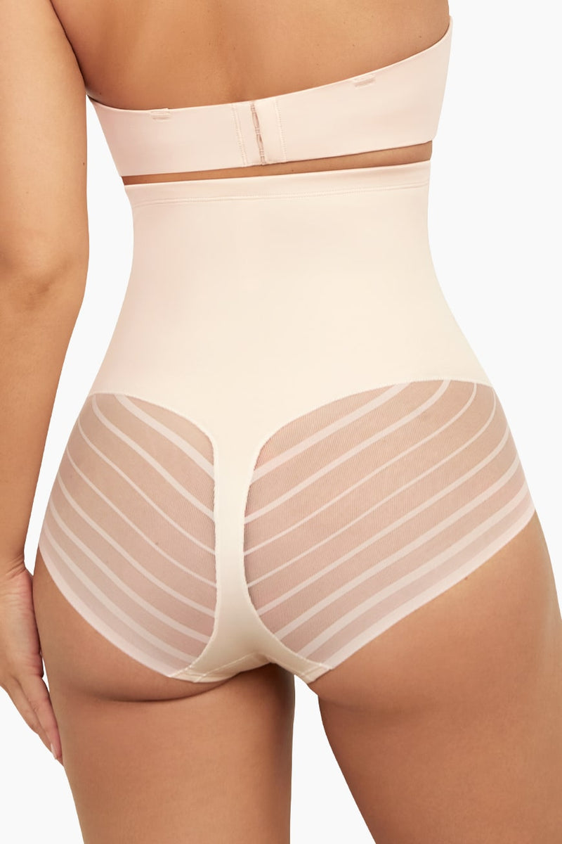 High Waist Women's Briefs Flawless in light blush by Curveez, featuring moderate compression and mesh paneling for tummy control and shaping.