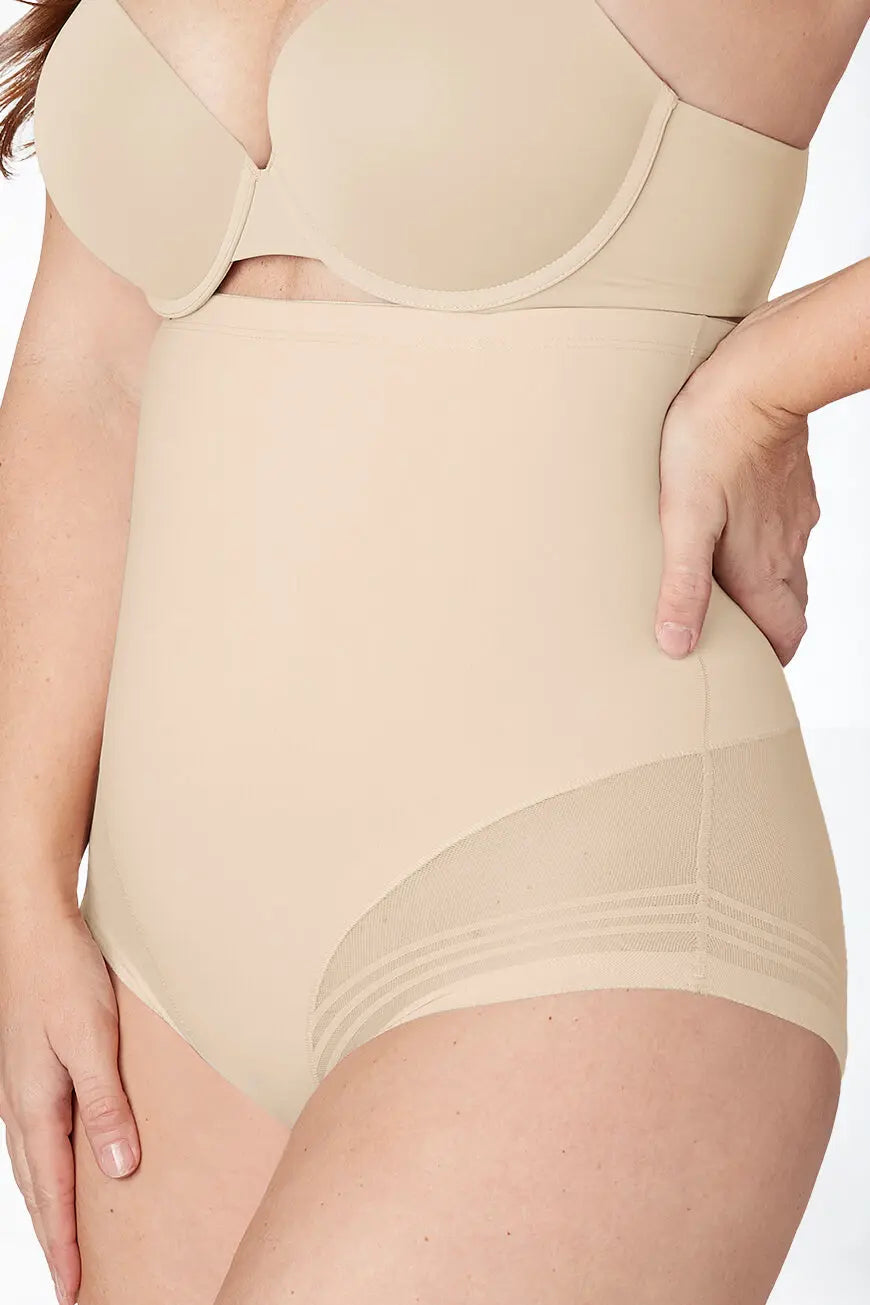 Feel amazing with our High Waist Women´s Briefs
